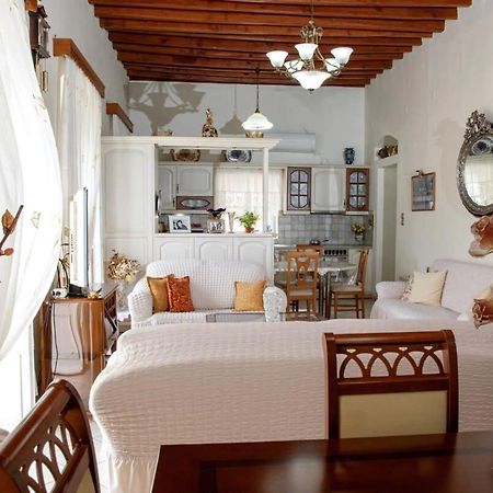 Neoclassical Splendor Unique Experience In Leros Panteli 외부 사진
