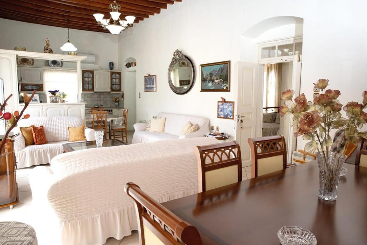Neoclassical Splendor Unique Experience In Leros Panteli 외부 사진